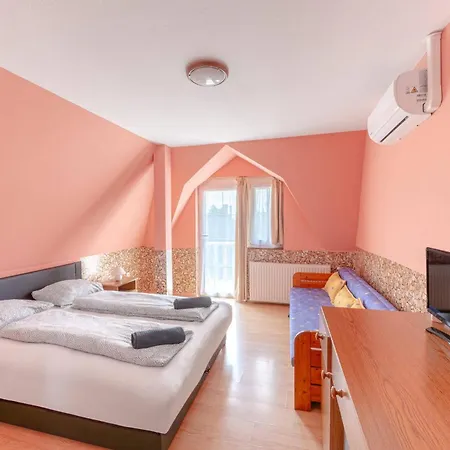 Borbála 3* Gyenesdiás